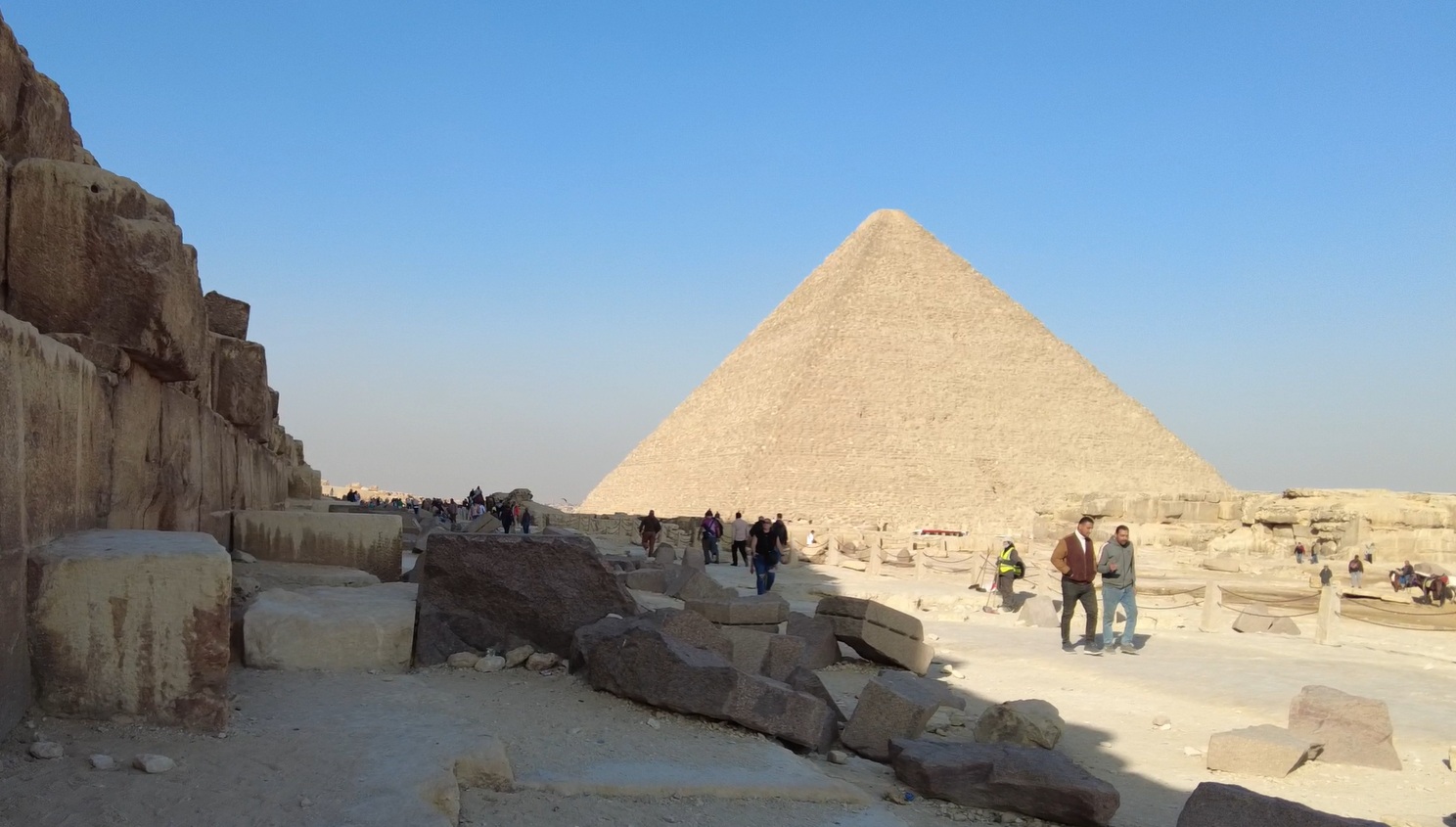 クフ王のピラミッド