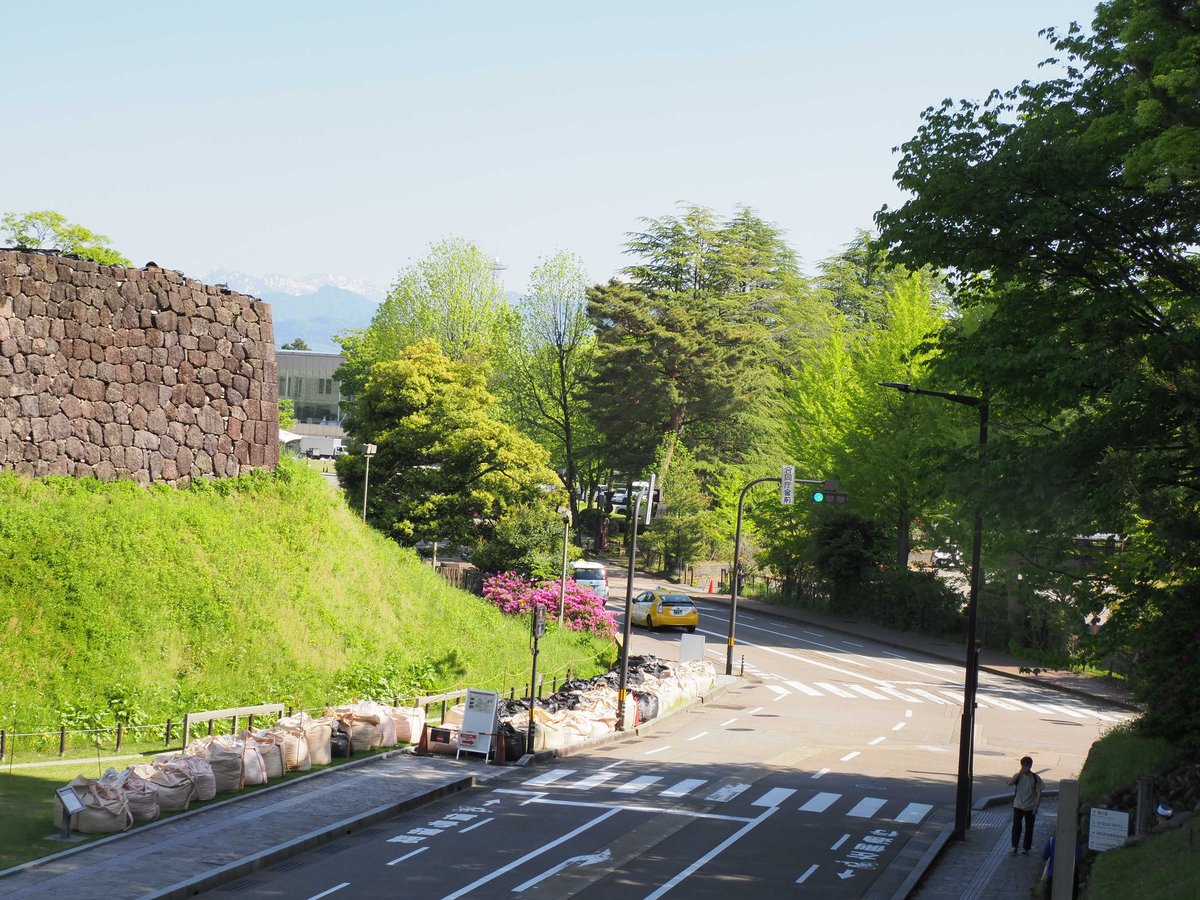 石川城の鼠多門