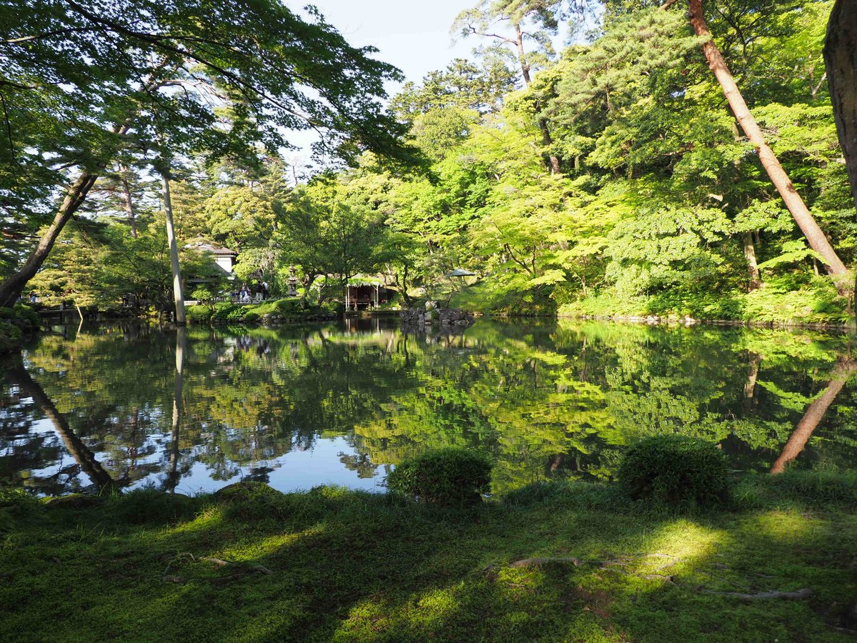 霞ヶ池（かすみがいけ）