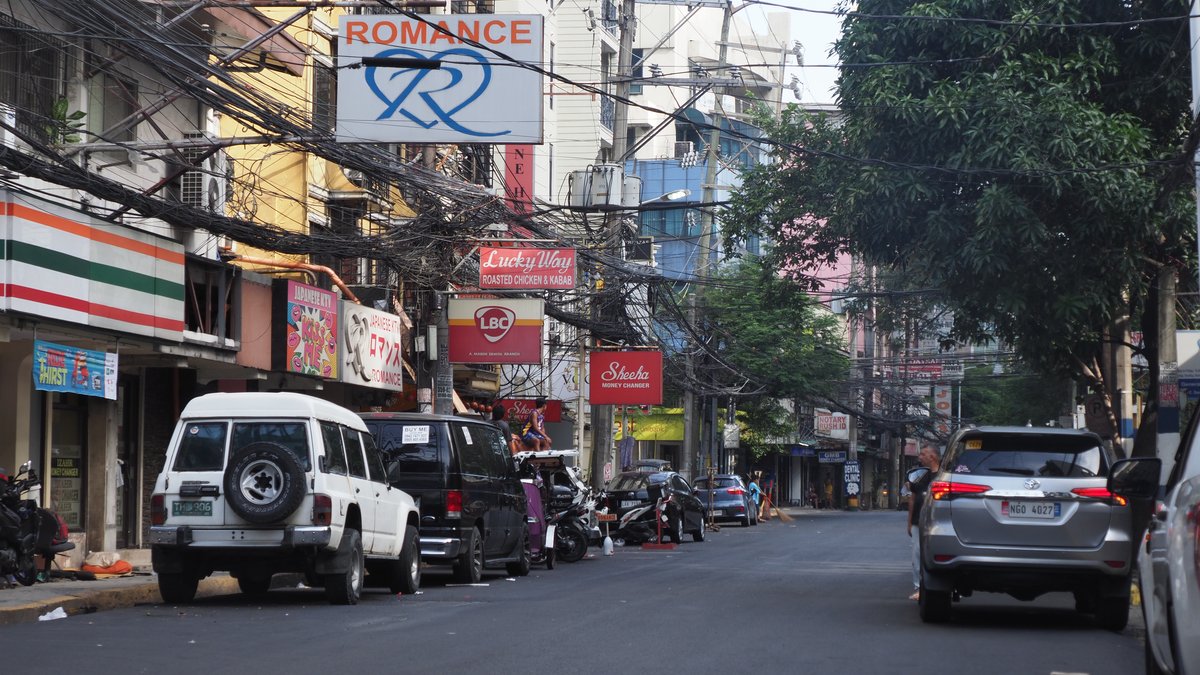 エルミタ地区A.マビニ通り（A. Mabini Street）